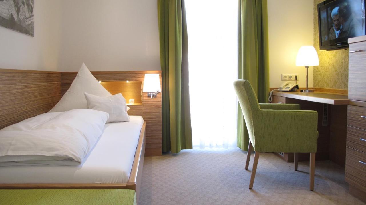 באד וויריסהופן Hotel Germania מראה חיצוני תמונה