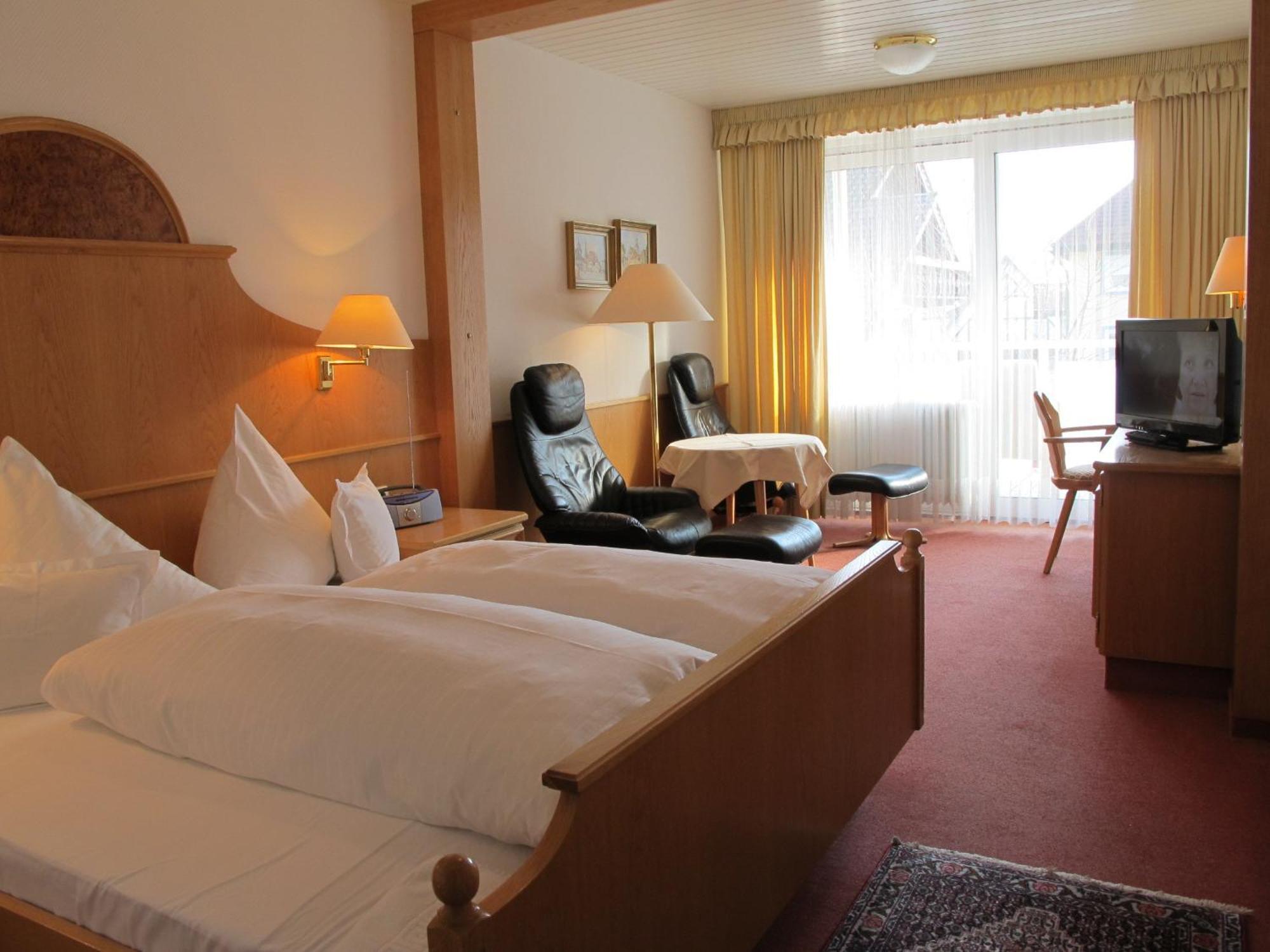 באד וויריסהופן Hotel Germania מראה חיצוני תמונה