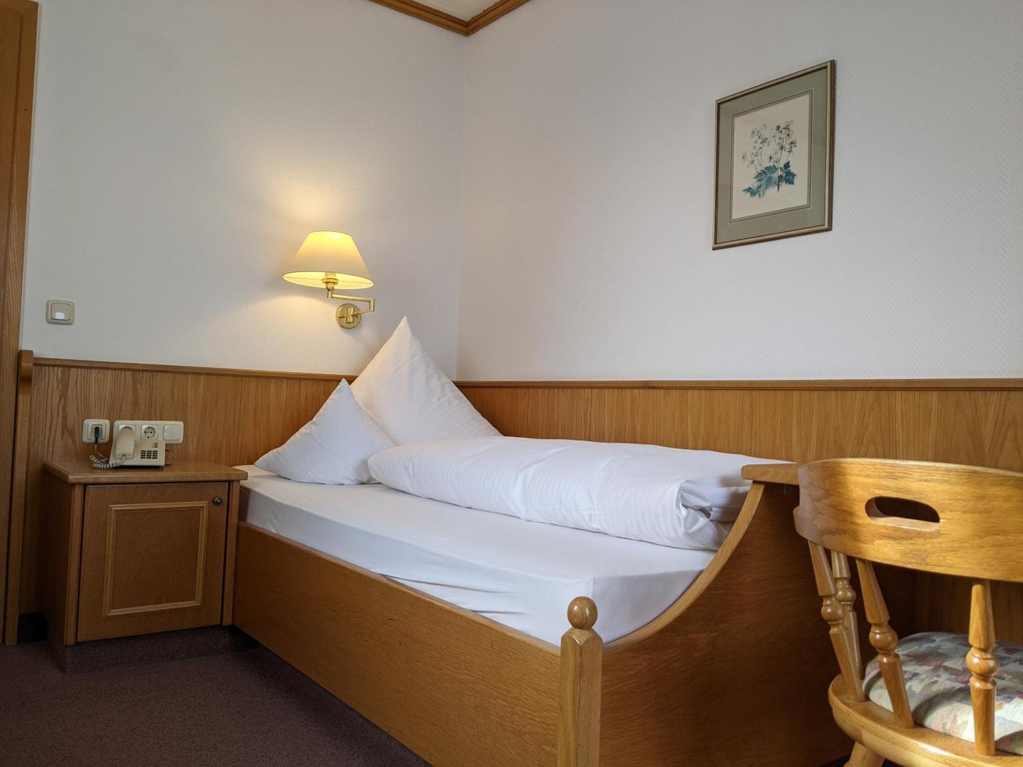 באד וויריסהופן Hotel Germania חדר תמונה