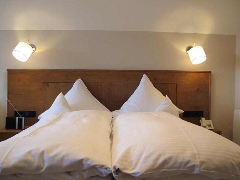 באד וויריסהופן Hotel Germania מראה חיצוני תמונה
